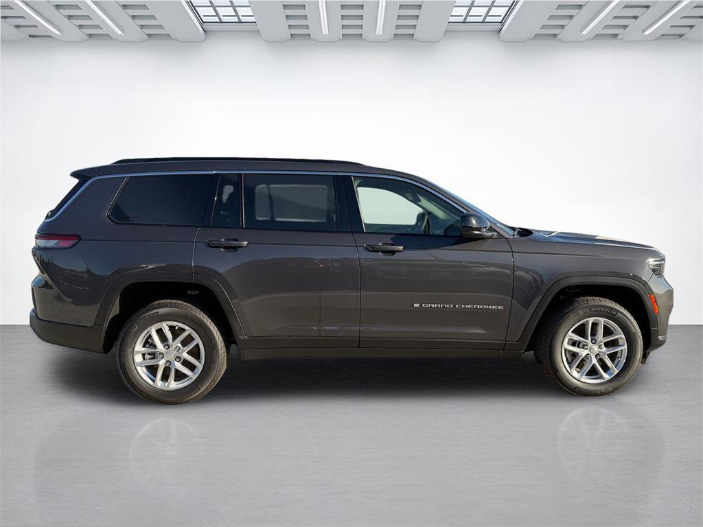 new 2025 Jeep Grand Cherokee L car, priced at $39,495