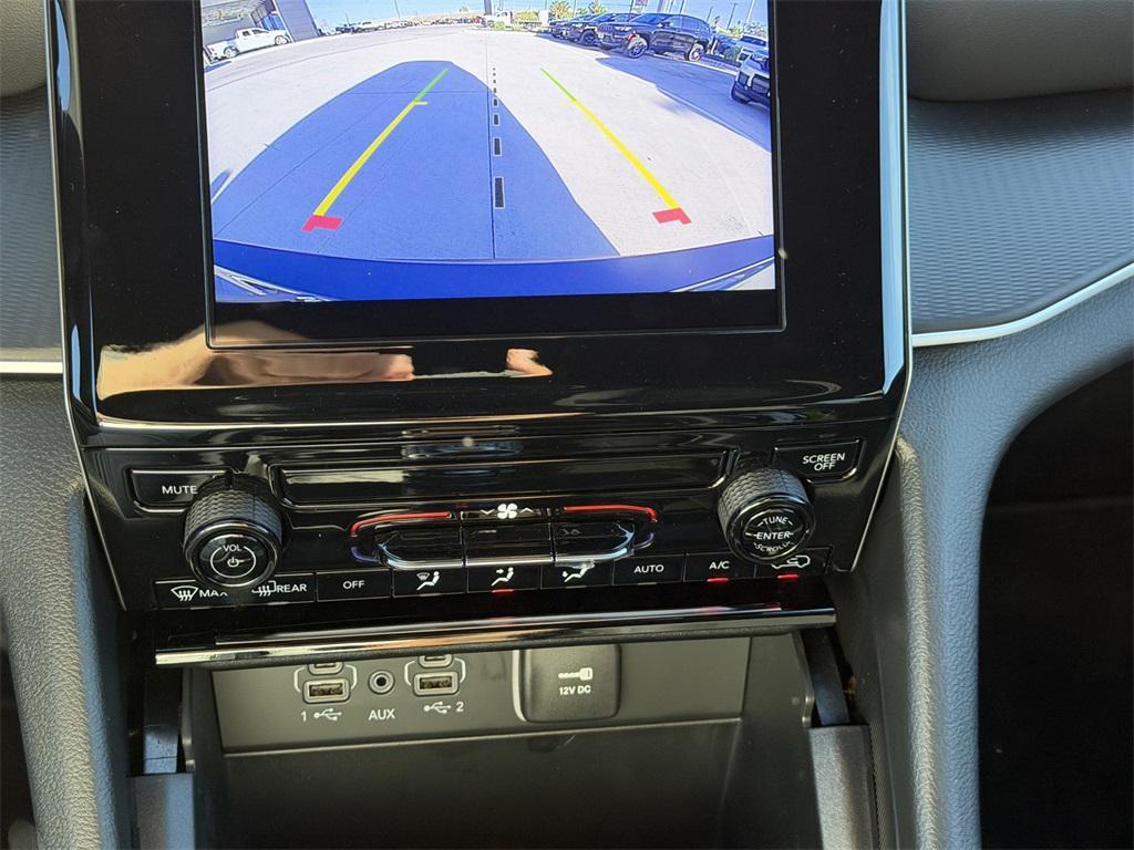 new 2025 Jeep Grand Cherokee L car, priced at $39,495