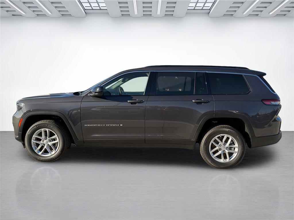new 2025 Jeep Grand Cherokee L car, priced at $39,495