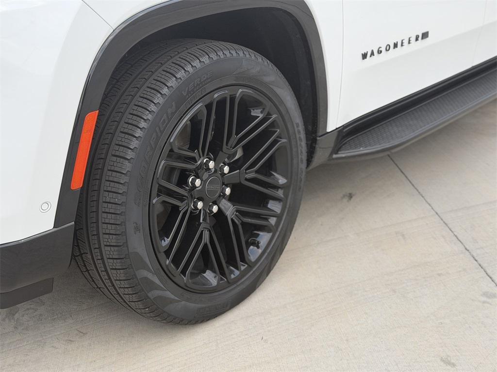 new 2025 Jeep Wagoneer L car, priced at $73,025
