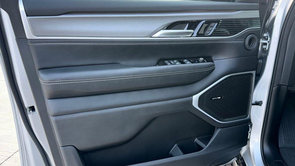 new 2026 Jeep Grand Wagoneer car, priced at $68,950