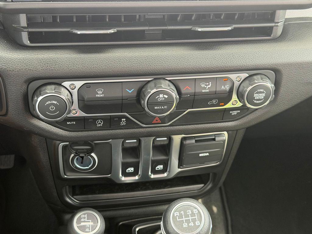 new 2026 Jeep Wrangler car, priced at $31,210