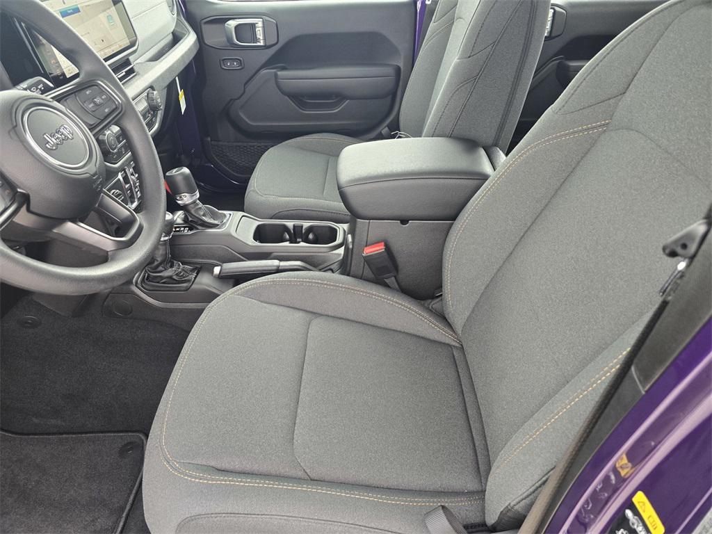 new 2026 Jeep Gladiator car, priced at $38,840