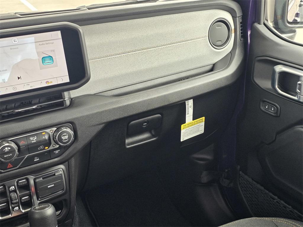 new 2026 Jeep Gladiator car, priced at $38,840