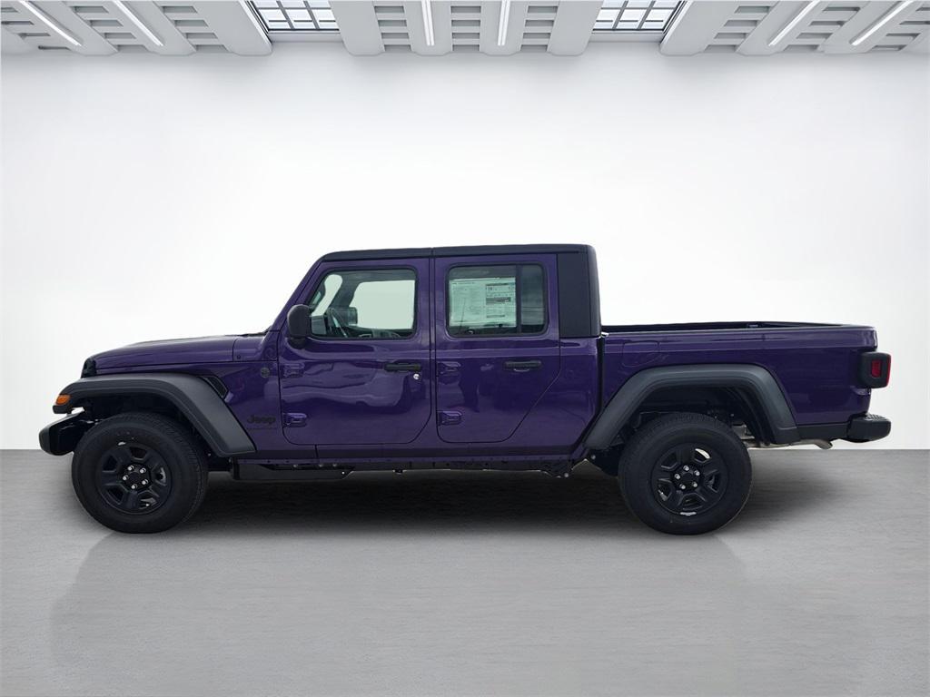 new 2026 Jeep Gladiator car, priced at $38,840
