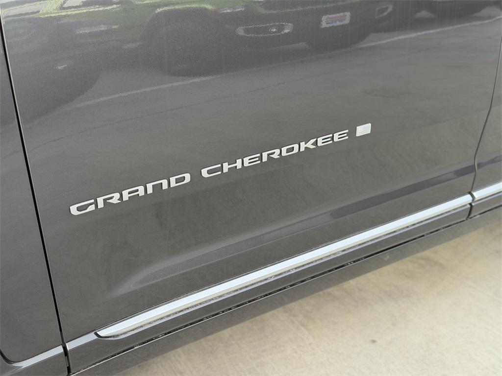new 2025 Jeep Grand Cherokee L car, priced at $57,630