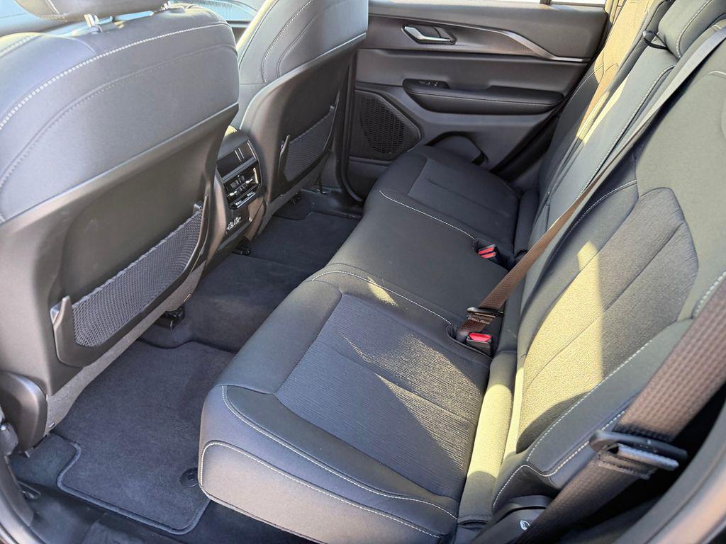 new 2026 Jeep Grand Cherokee car, priced at $30,310