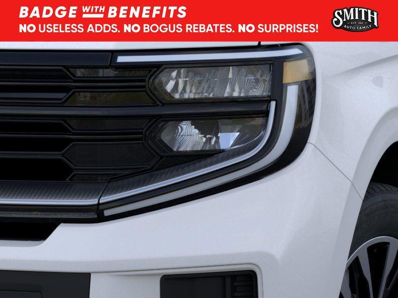 new 2025 Ford Expedition car, priced at $76,437