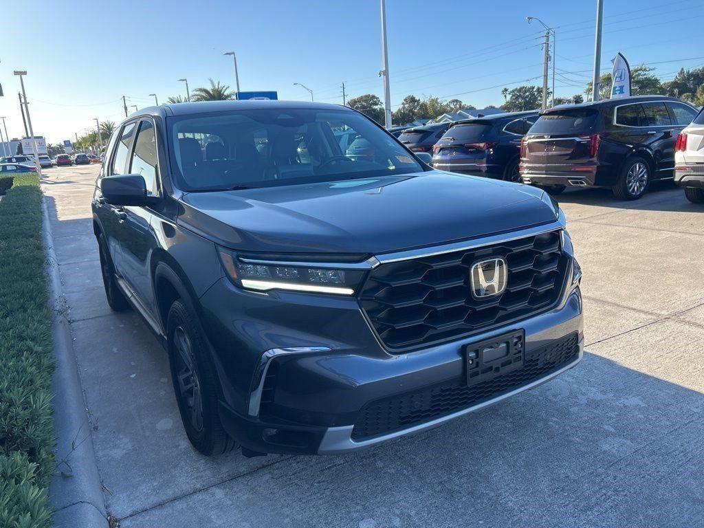 used 2024 Honda Pilot car, priced at $34,500