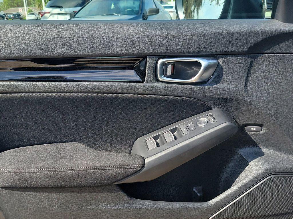 new 2026 Honda Civic Hybrid car