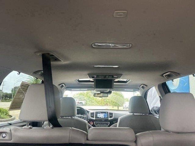 used 2017 Honda Pilot car, priced at $17,900