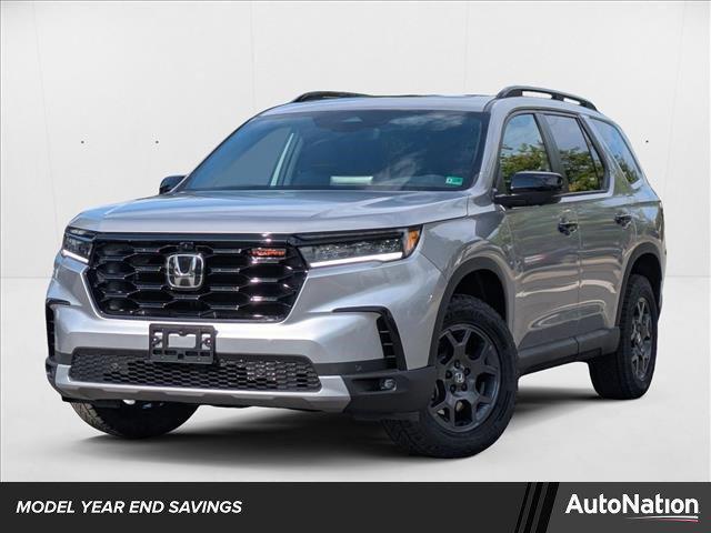 new 2025 Honda Pilot car, priced at $50,895