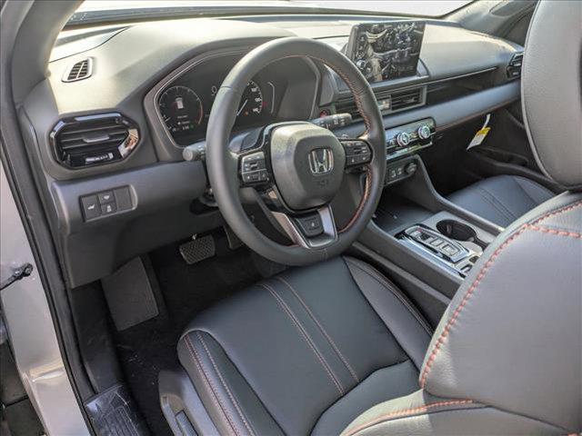 new 2025 Honda Pilot car, priced at $50,895