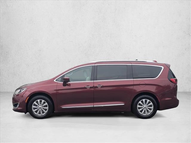 used 2018 Chrysler Pacifica car, priced at $16,495