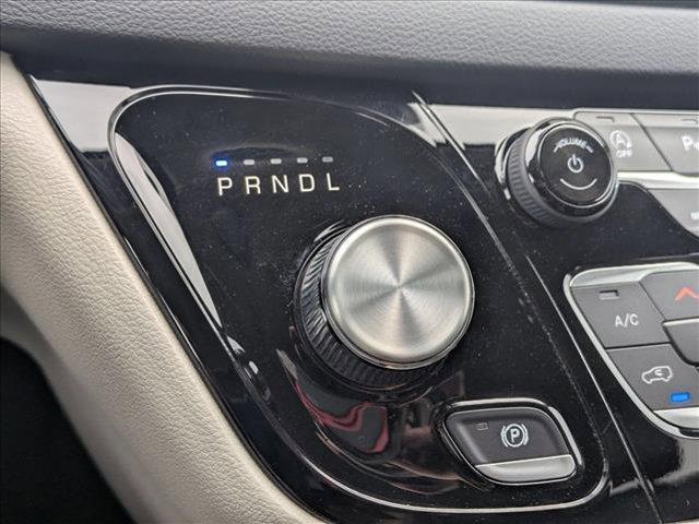 used 2023 Chrysler Pacifica car, priced at $23,110