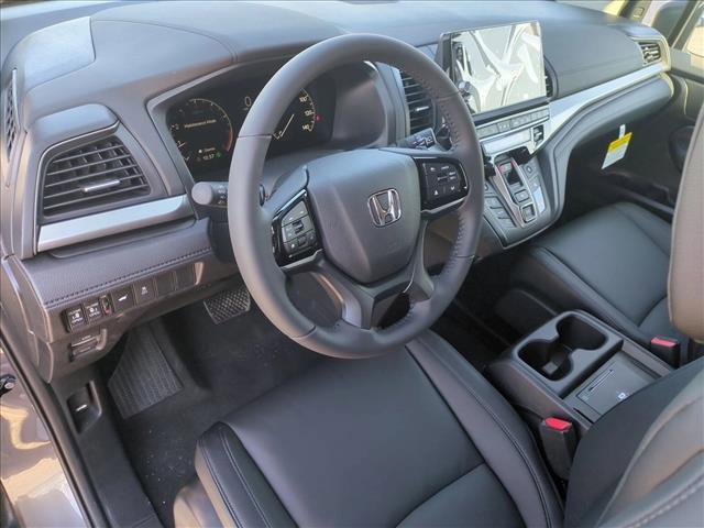 new 2026 Honda Odyssey car, priced at $44,290