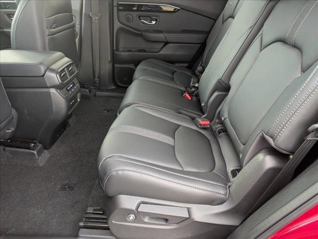 new 2025 Honda Pilot car, priced at $48,280