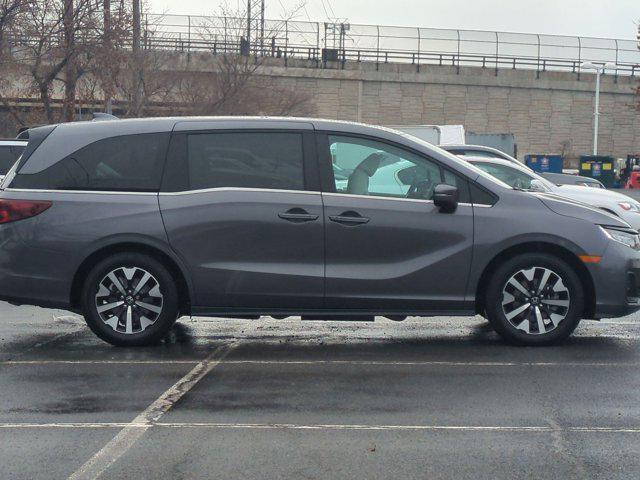 used 2025 Honda Odyssey car, priced at $37,991