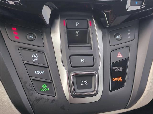used 2025 Honda Odyssey car, priced at $37,991