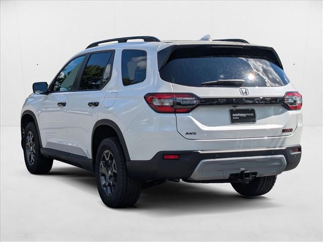 new 2025 Honda Pilot car, priced at $51,830