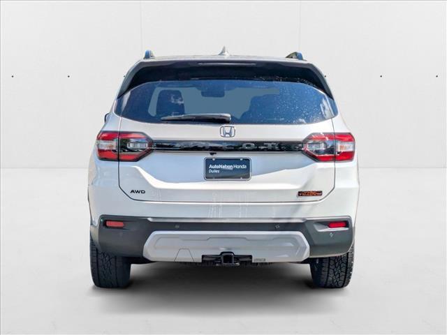 new 2025 Honda Pilot car, priced at $51,830