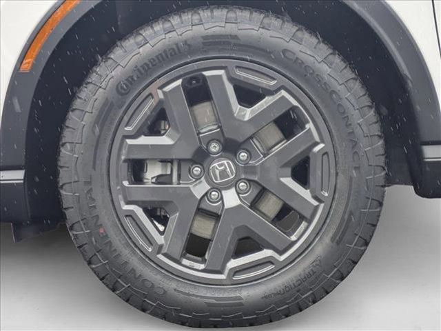 new 2026 Honda CR-V Hybrid car, priced at $40,705