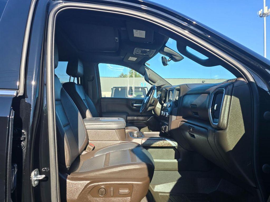 used 2022 GMC Sierra 1500 car, priced at $36,995