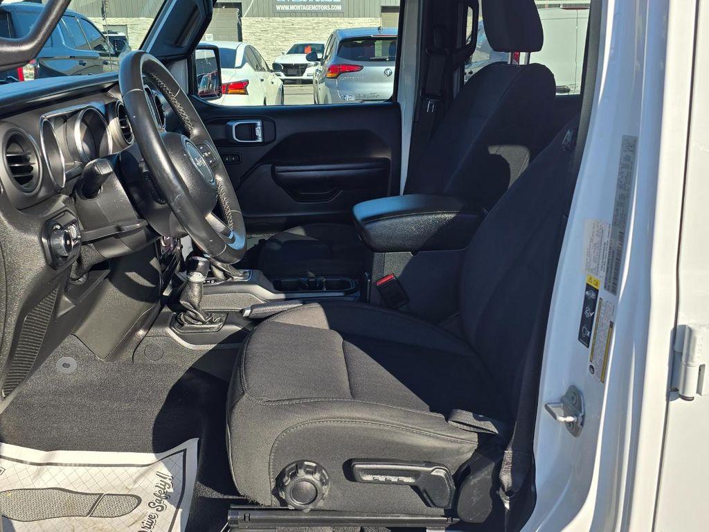 used 2021 Jeep Wrangler Unlimited car, priced at $28,995