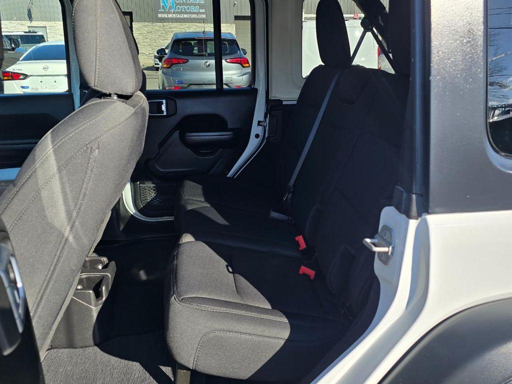 used 2021 Jeep Wrangler Unlimited car, priced at $28,995