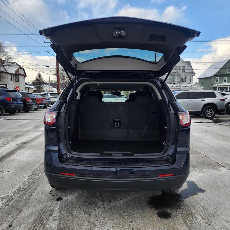 used 2016 Chevrolet Traverse car, priced at $11,995