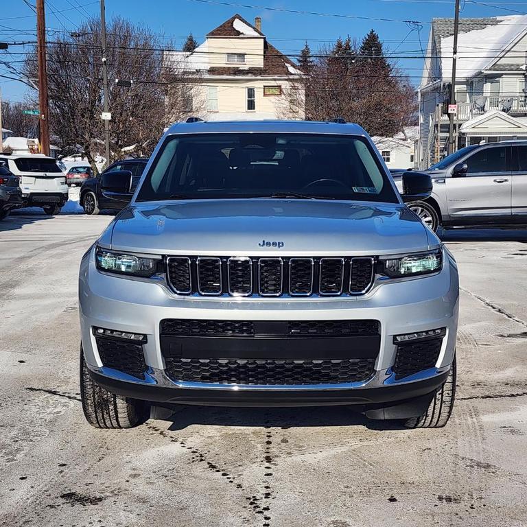 used 2021 Jeep Grand Cherokee L car, priced at $22,995