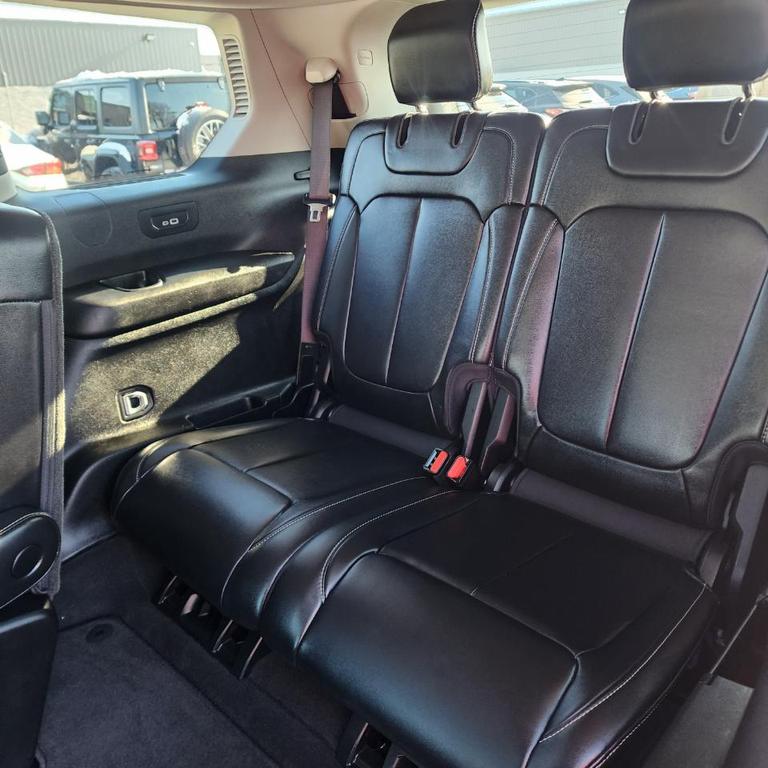 used 2021 Jeep Grand Cherokee L car, priced at $22,995