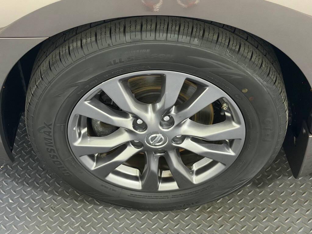 used 2015 Nissan Altima car, priced at $7,999