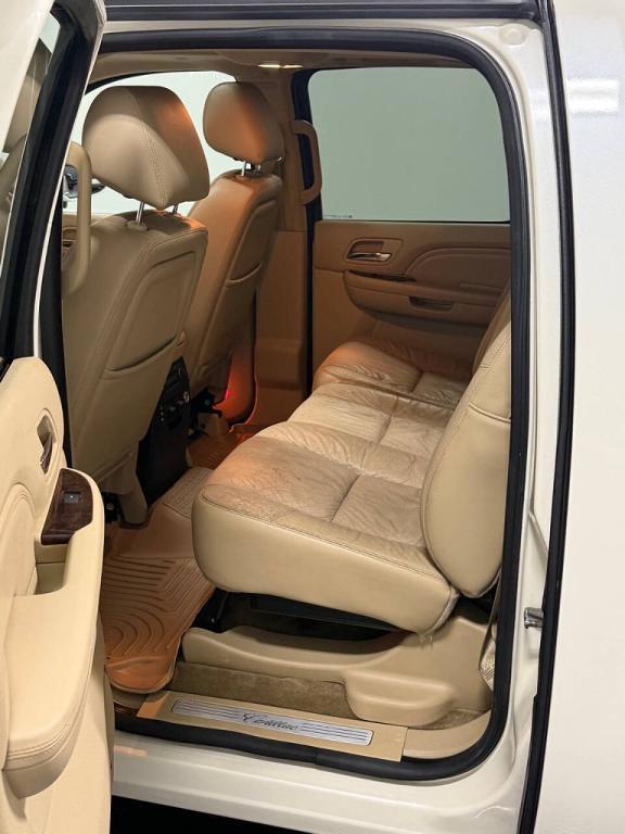 used 2013 Cadillac Escalade EXT car, priced at $23,999