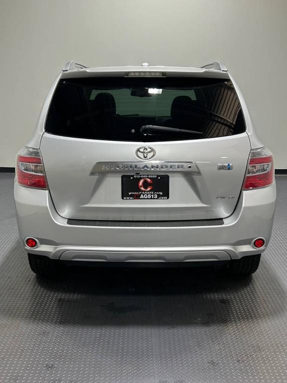 used 2010 Toyota Highlander Hybrid car, priced at $9,499