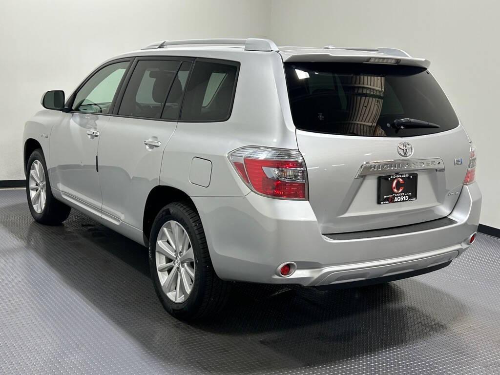 used 2010 Toyota Highlander Hybrid car, priced at $9,499