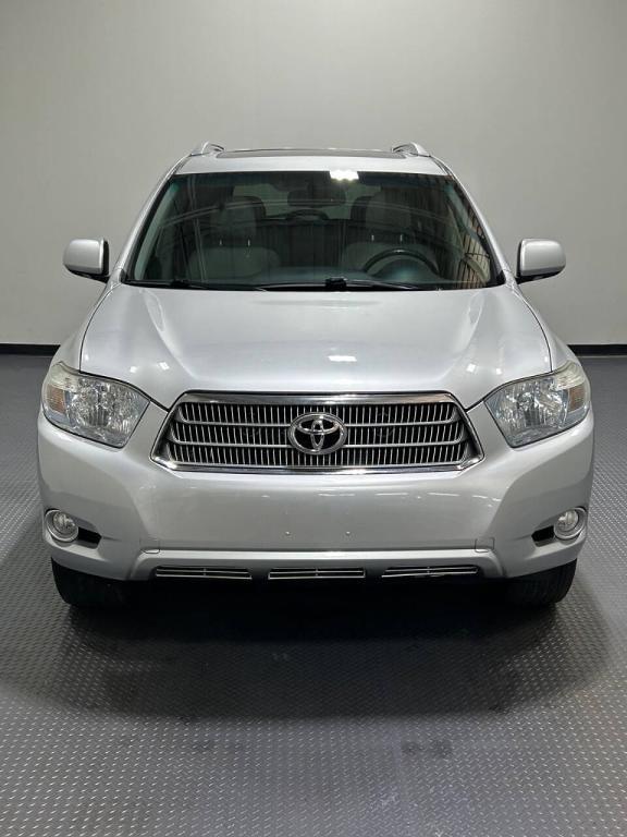 used 2010 Toyota Highlander Hybrid car, priced at $9,499