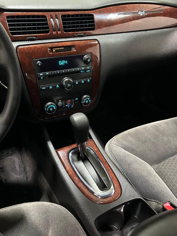 used 2009 Chevrolet Impala car, priced at $5,999