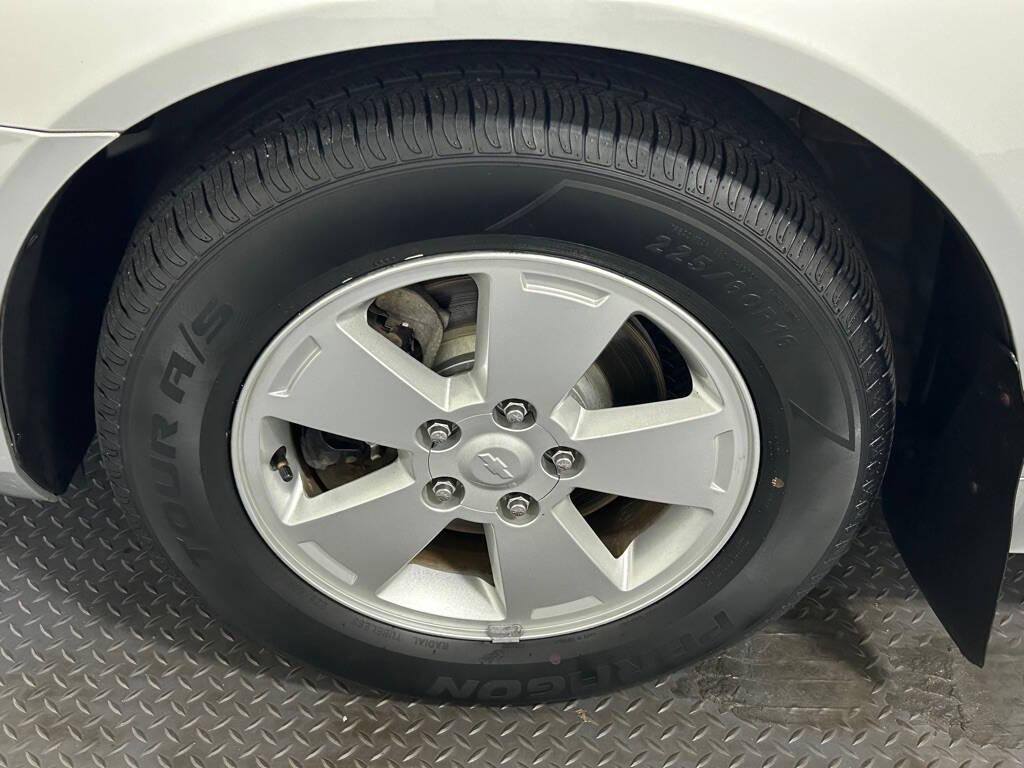 used 2009 Chevrolet Impala car, priced at $5,999