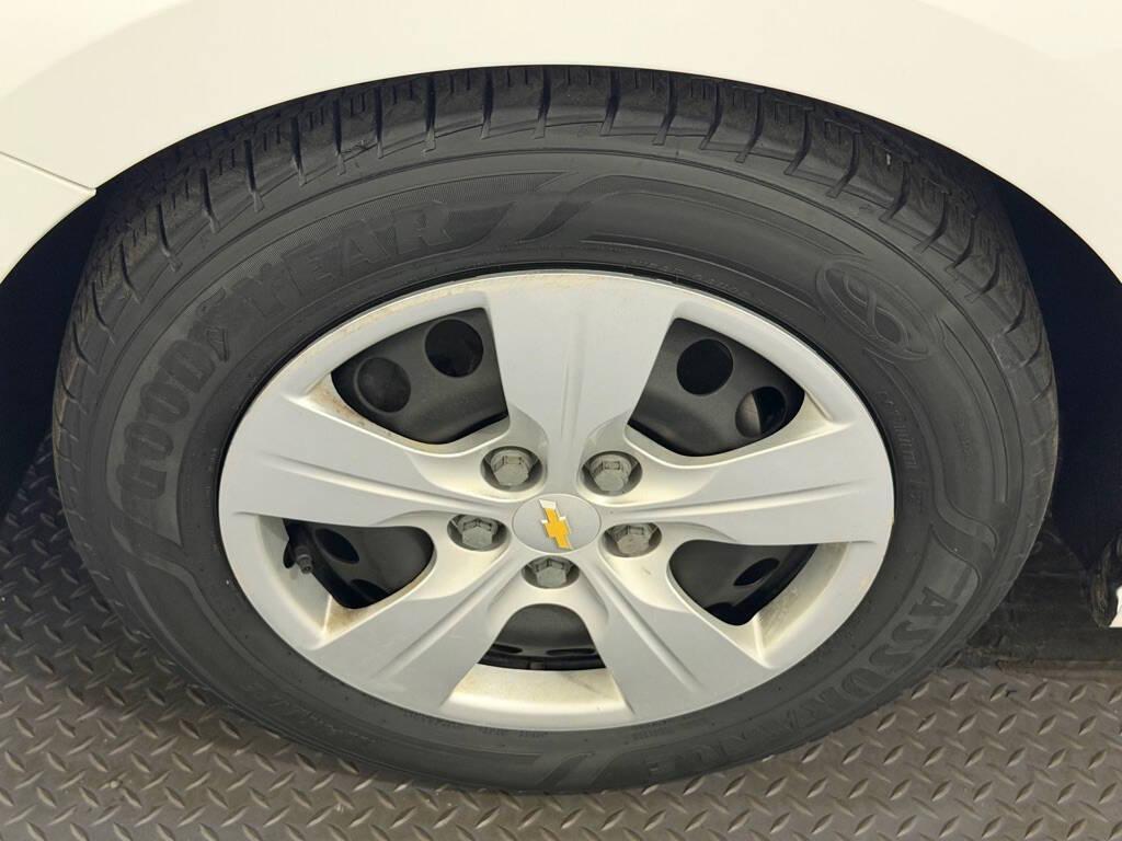 used 2017 Chevrolet Cruze car, priced at $13,999