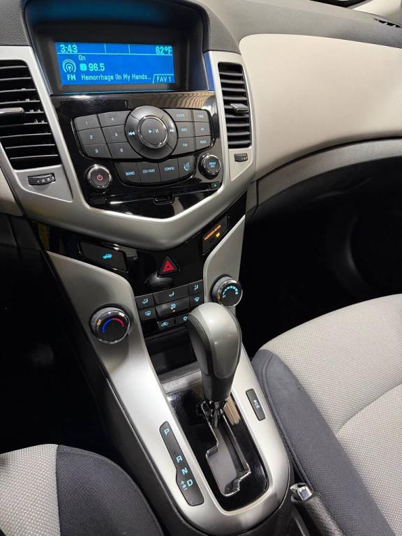 used 2016 Chevrolet Cruze Limited car, priced at $7,999