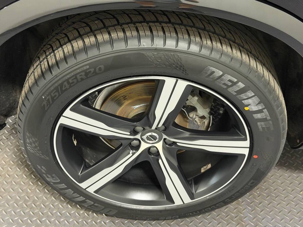 used 2019 Volvo XC90 car, priced at $18,499