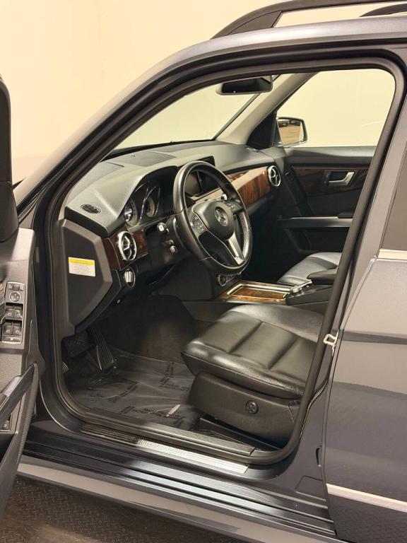 used 2013 Mercedes-Benz GLK-Class car, priced at $9,999
