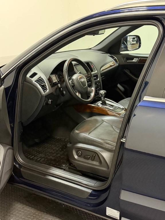 used 2011 Audi Q5 car, priced at $9,999