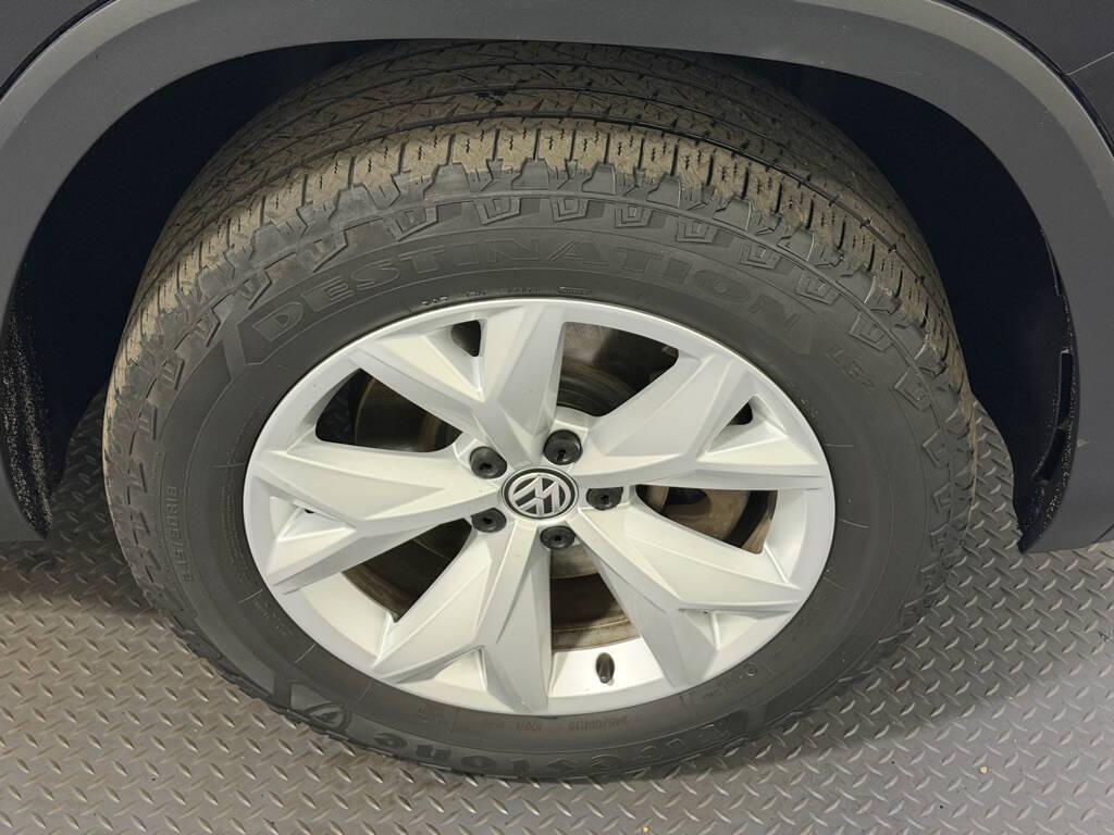 used 2018 Volkswagen Atlas car, priced at $12,999
