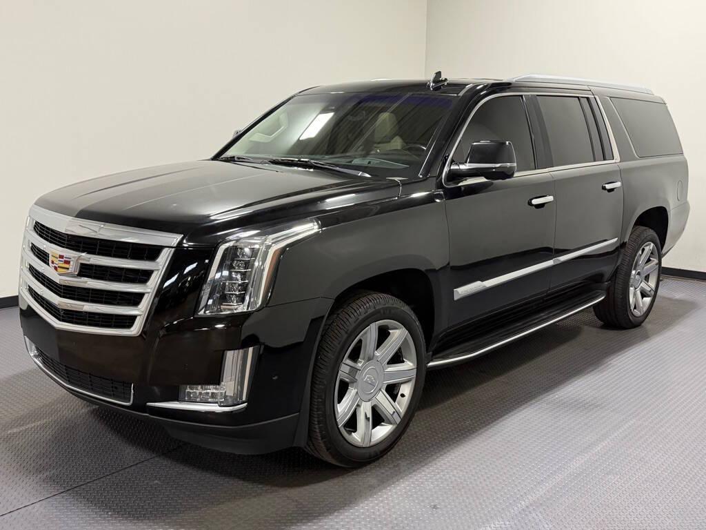 used 2019 Cadillac Escalade ESV car, priced at $22,999