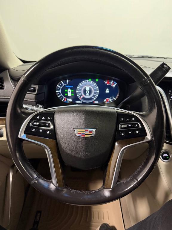 used 2019 Cadillac Escalade ESV car, priced at $22,999