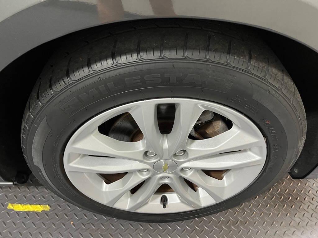 used 2017 Chevrolet Malibu car, priced at $8,999