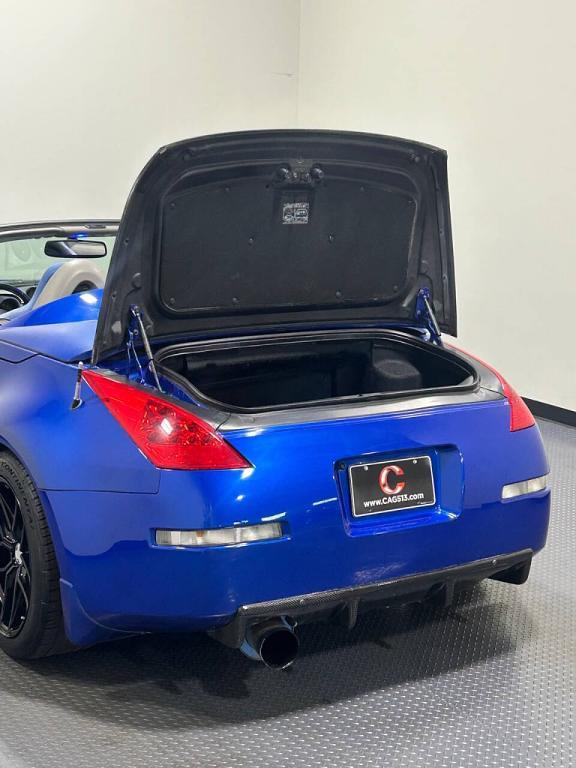 used 2006 Nissan 350Z car, priced at $9,499