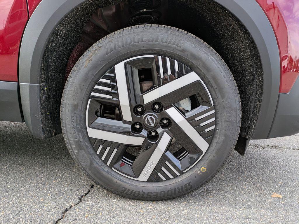 new 2026 Nissan Kicks car, priced at $25,018